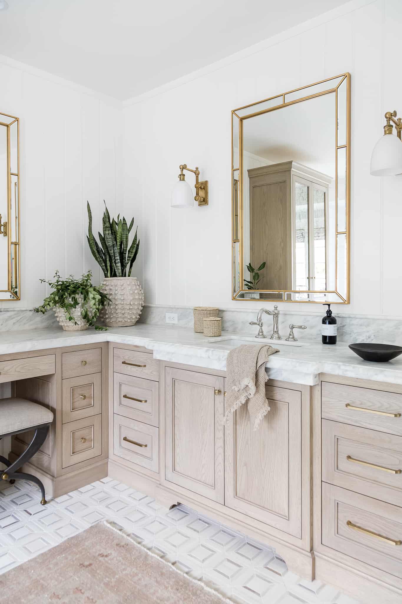 Main Bathroom Vanity - Mindy Gayer Design Co.