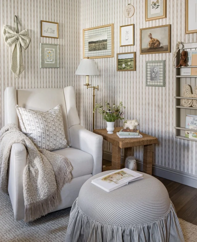 This room holds so many of our favorite everyday moments, and it feels just as magical and cozy as it looks! 🤍 #mgdxthecottage #mindygayerdesign { Image by: @vlentine }⁠